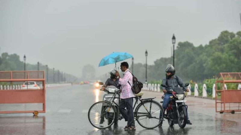 IMD Heavy Rain Warning Puts Multiple States on Alert This Weekend
