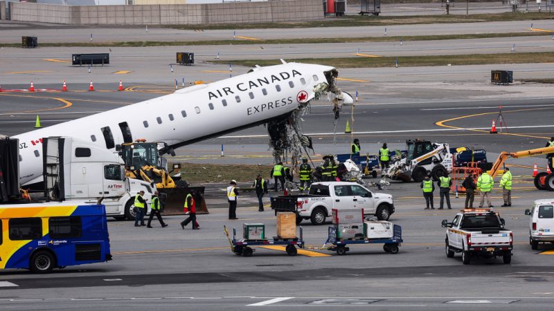 LaGuardia Collision Alert Failed Before Impact, NTSB Investigators Reveal