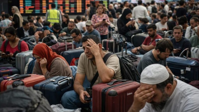Over 50 Flights Cancelled Across UAE Airports as Major Airlines Disrupt Routes