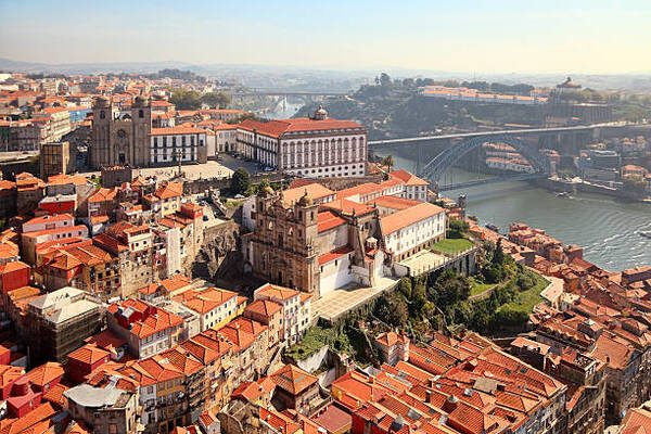 Portugal Gives Undocumented Immigrants Just 20 Days to Leave or Face Deportation