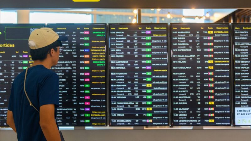 Spain Airport Strikes This Easter Could Leave Thousands Stranded