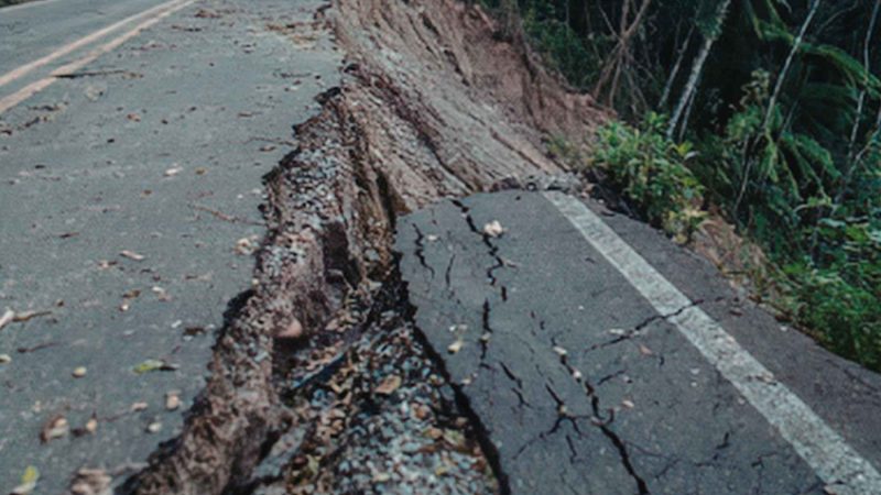 California’s Triple Junction Hides 5 Tectonic Pieces, Not 3
