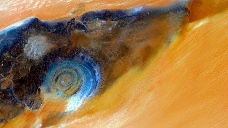 NASA Spots a 50-Kilometer Eye Staring Back from the Sahara
