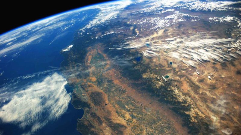 The ‘Dead’ Plate Beneath Your Feet: 5 Alarming Discoveries