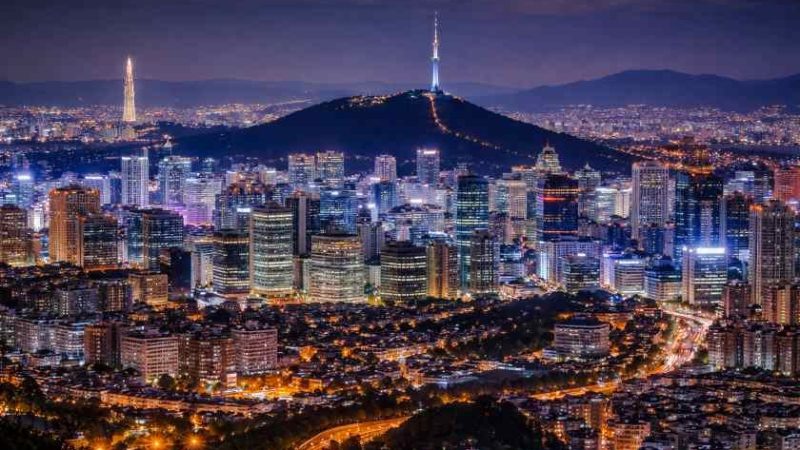 Tourists in South Korea Can Now Tap Into Transit With Apple Devices